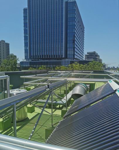 进博会酒店太阳能空气能互补项目