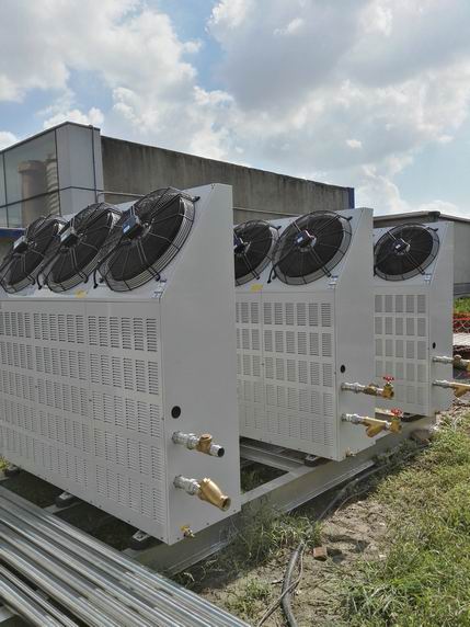 宜家约克空气源热泵系统