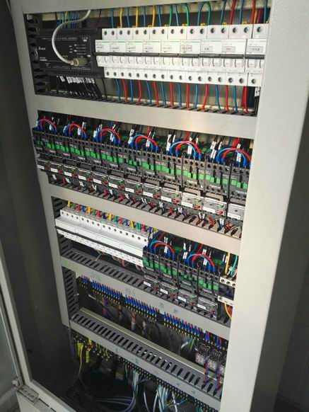 宜家徐汇店太阳能控制系统