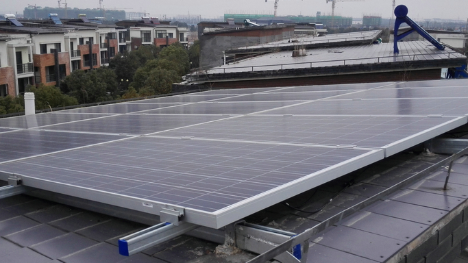 高档装修买水机!空气源热泵两联供引领“第4代水系统中央空调”